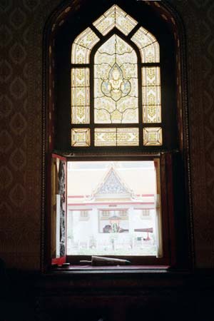 tt buddha stained glass